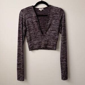 Aritzia Wilfred Deep V-Neck Knit Crop - Burgundy